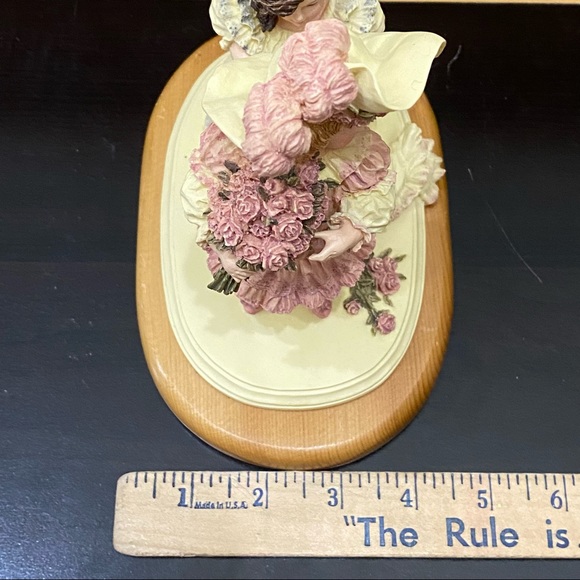 Vintage 1990 Maud Humphrey Bogart Playing Bridesmaid Limited Edition Figurine - Picture 9 of 14